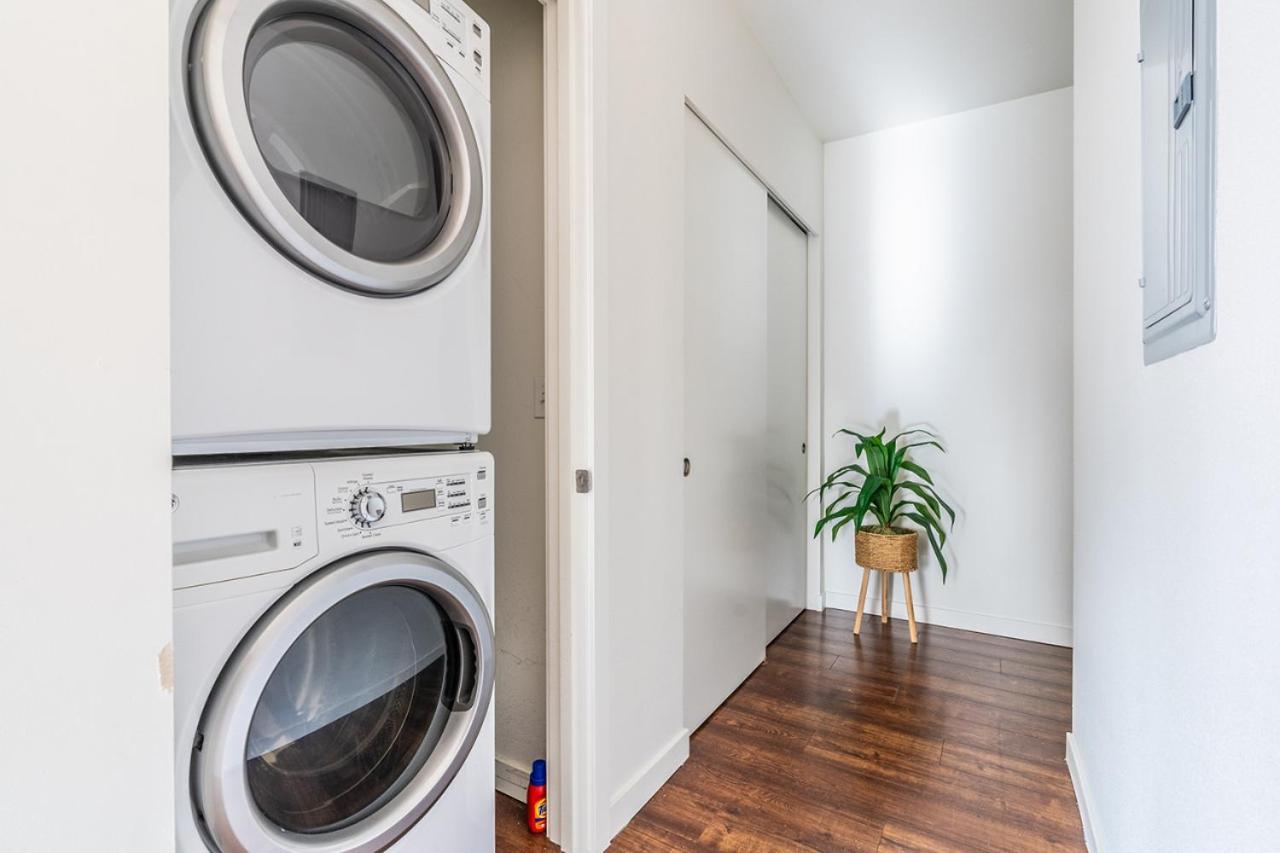 Close Downtown Modern Apartment - Pet Friendly, Wifi, Rooftop Views Seattle Esterno foto