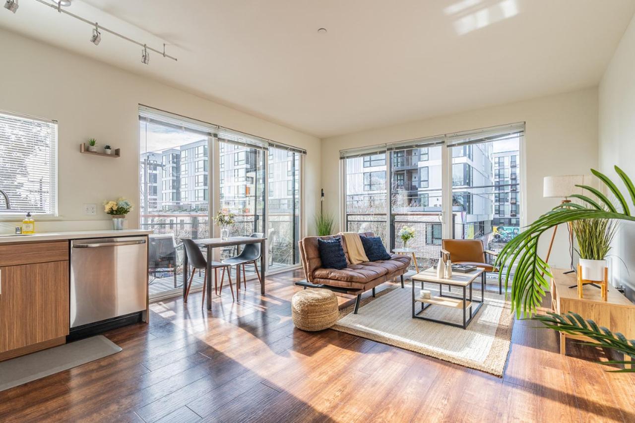 Close Downtown Modern Apartment - Pet Friendly, Wifi, Rooftop Views Seattle Esterno foto