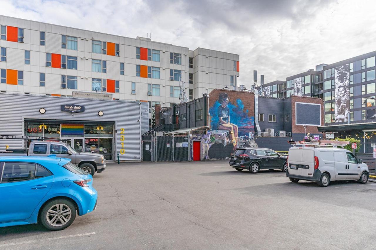 Close Downtown Modern Apartment - Pet Friendly, Wifi, Rooftop Views Seattle Esterno foto
