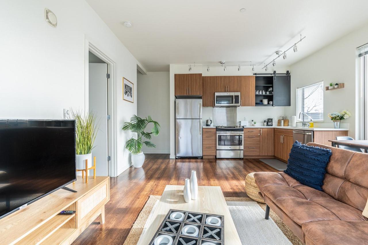 Close Downtown Modern Apartment - Pet Friendly, Wifi, Rooftop Views Seattle Esterno foto