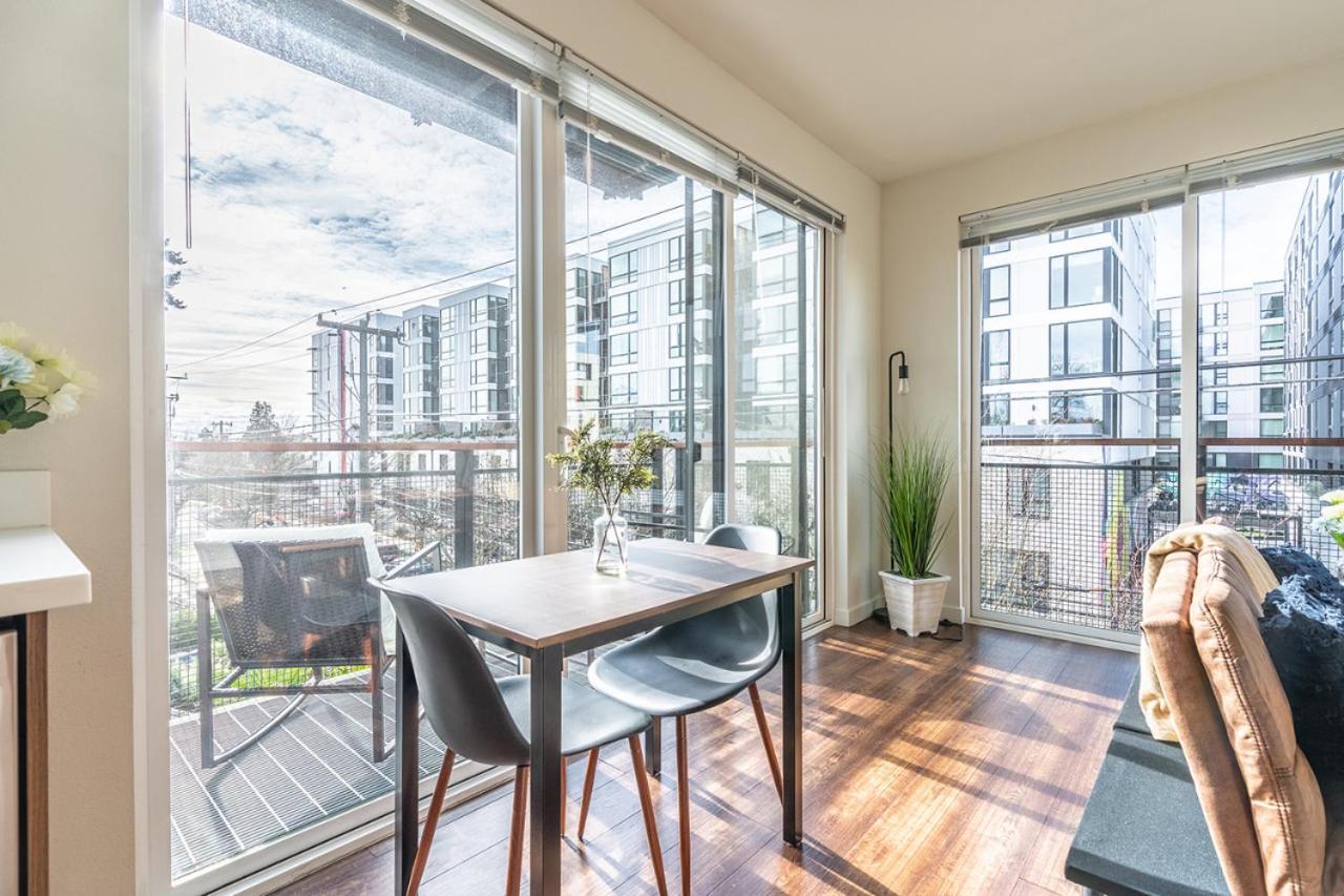Close Downtown Modern Apartment - Pet Friendly, Wifi, Rooftop Views Seattle Esterno foto